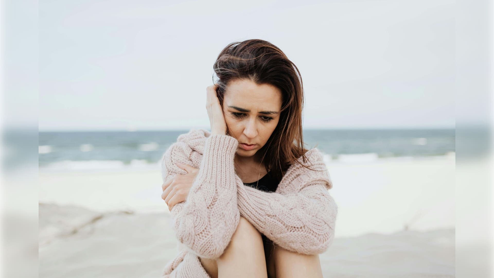 Can Anxiety Cause Tremors Understanding Shaky Hands and Body Trembling 1.jpg