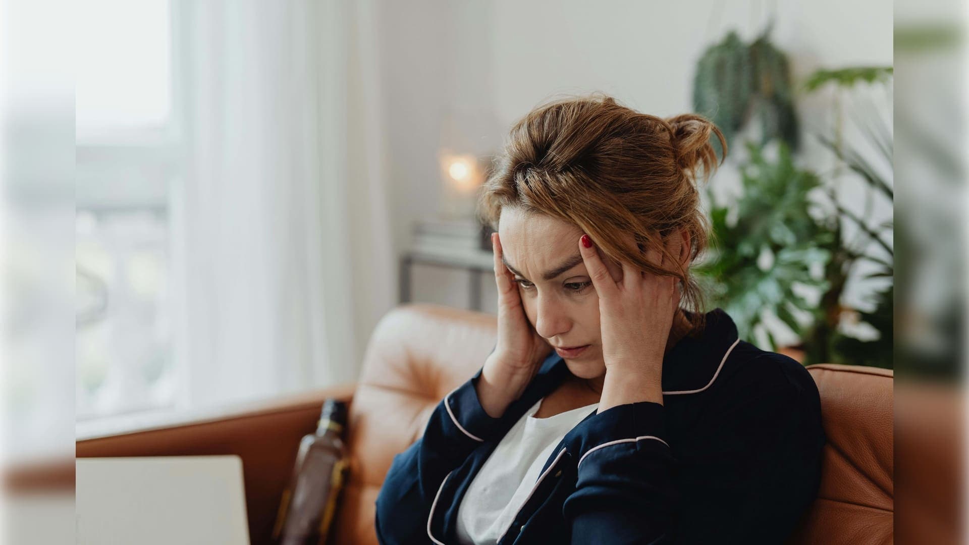 How-to-Stop-Thinking-About-Work-After-Hours.jpg