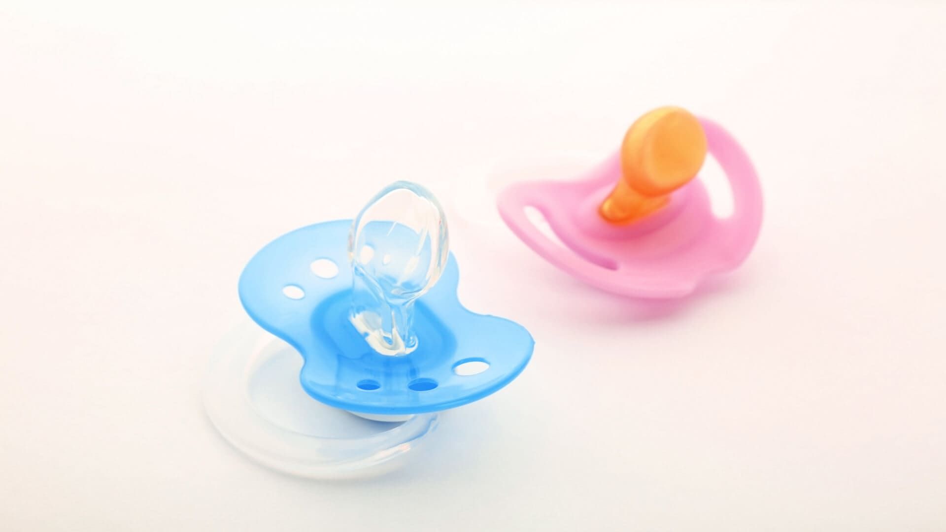 Best Pacifiers for Newborns